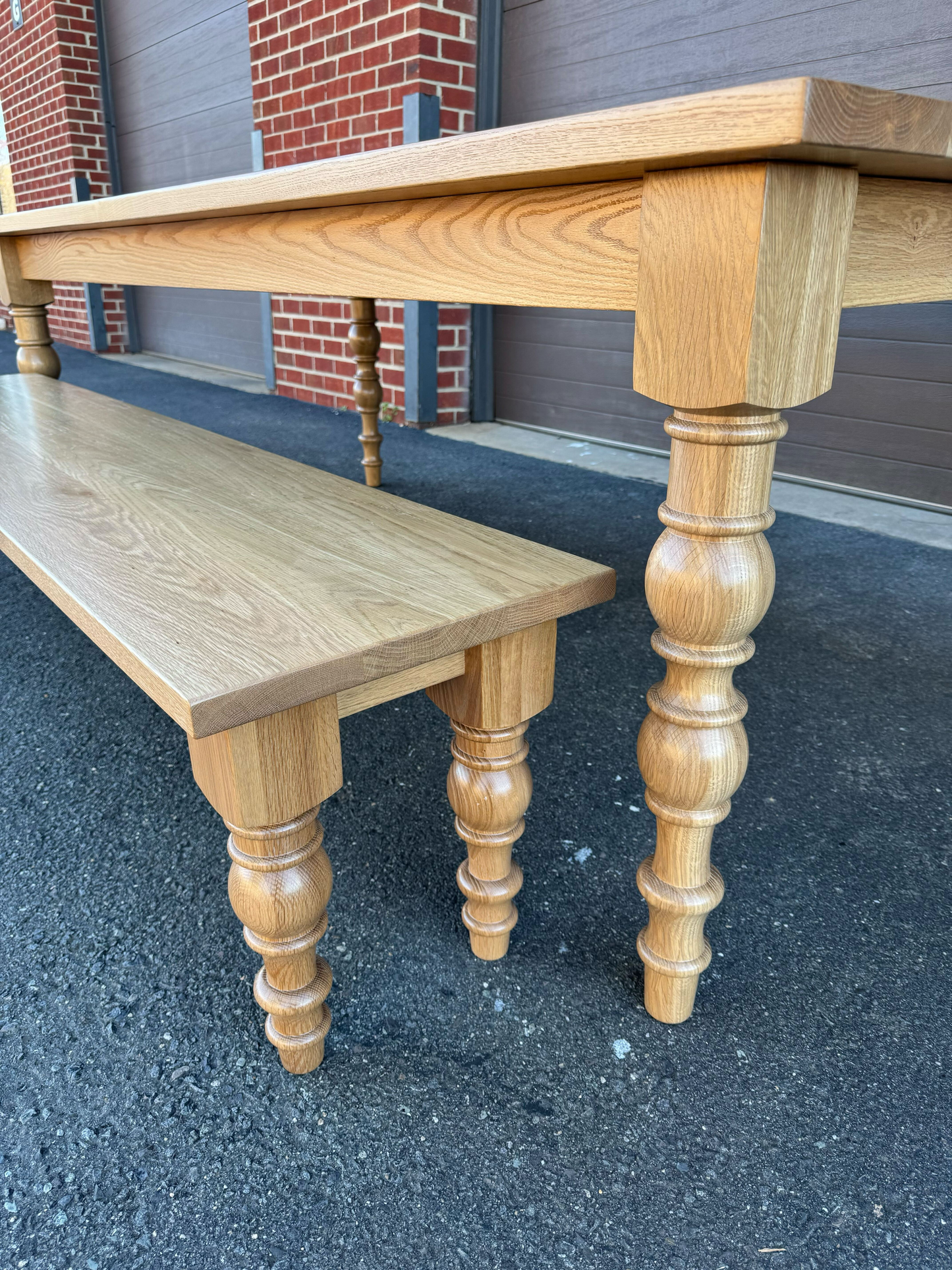 Modern Chunky Bench Leg
